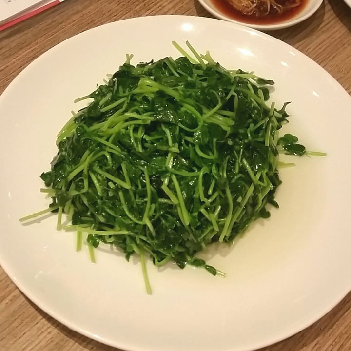 review photo of Din Tai Fung Stir-Fried Dou Miao with Garlic shared by @rationpi on 31 Aug 2018 - review