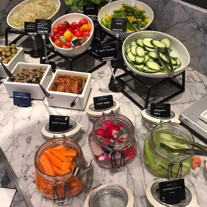 review photo of Bare Restaurant & Bar På Bergen Børs Hotel Breakfast at Bergen Børs Hotel shared by @fellchen on 24 Aug 2021 - review