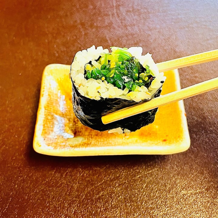 photo of Asahi Roll Seaweed Salad Roll shared by @tamiapple on  31 Jul 2022 - review