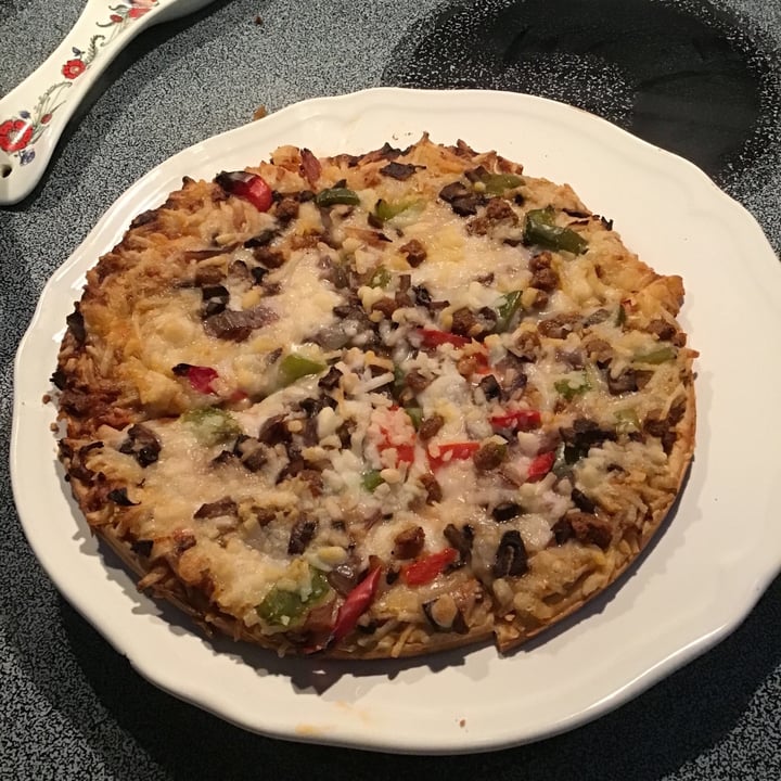 photo of Daiya Supreme Pizza Sausage, Mushrooms & Bell Peppers shared by @lucye on  22 May 2020 - review