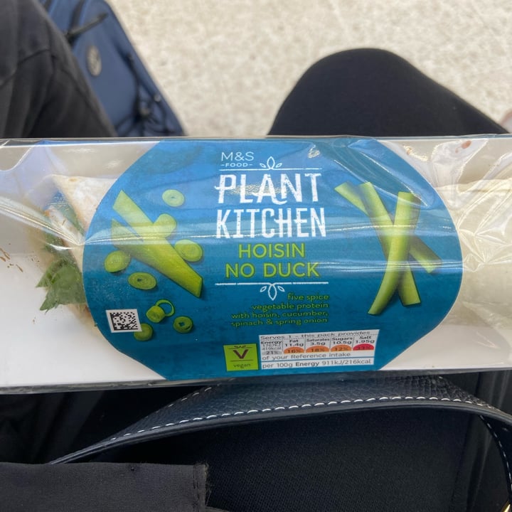 photo of Plant Kitchen (M&S) Hoisin No Duck Wrap shared by @laureneas on  28 Oct 2022 - review