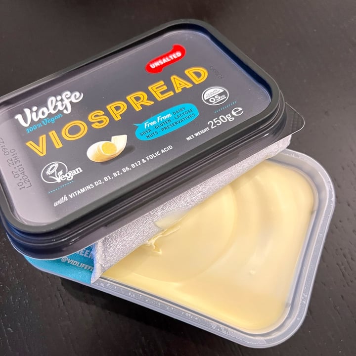 review photo of Violife Viospread shared by @teresadv on 13 Apr 2022 - review