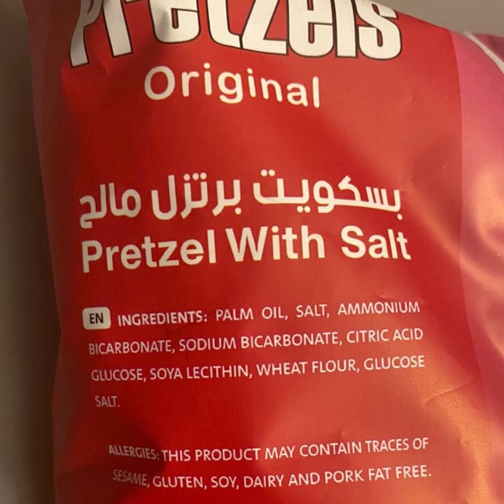photo of Pretzel crisps Pretzels shared by @veganforanimal on  16 Jun 2022 - review
