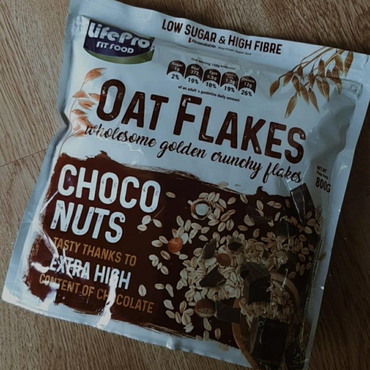 photo of Life pro nutrition Oat Flakes Choco Nuts shared by @pattivegan on  27 Nov 2020 - review