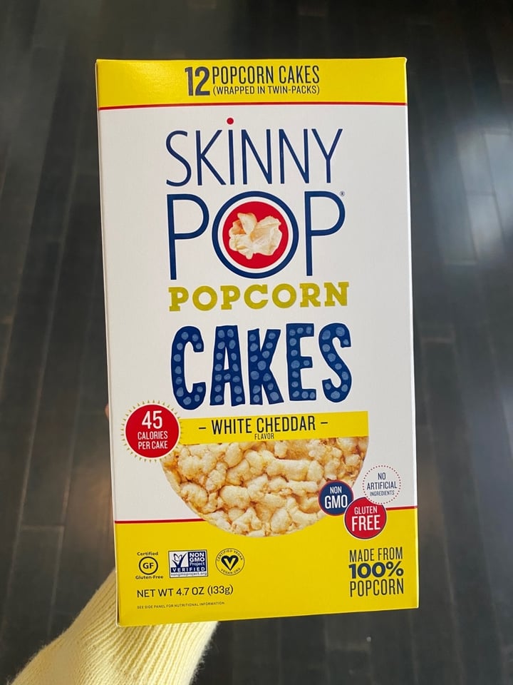 photo of Skinny Pop Popcorn Cakes White Cheddar Flavor shared by @beckyyy on  18 Mar 2020 - review