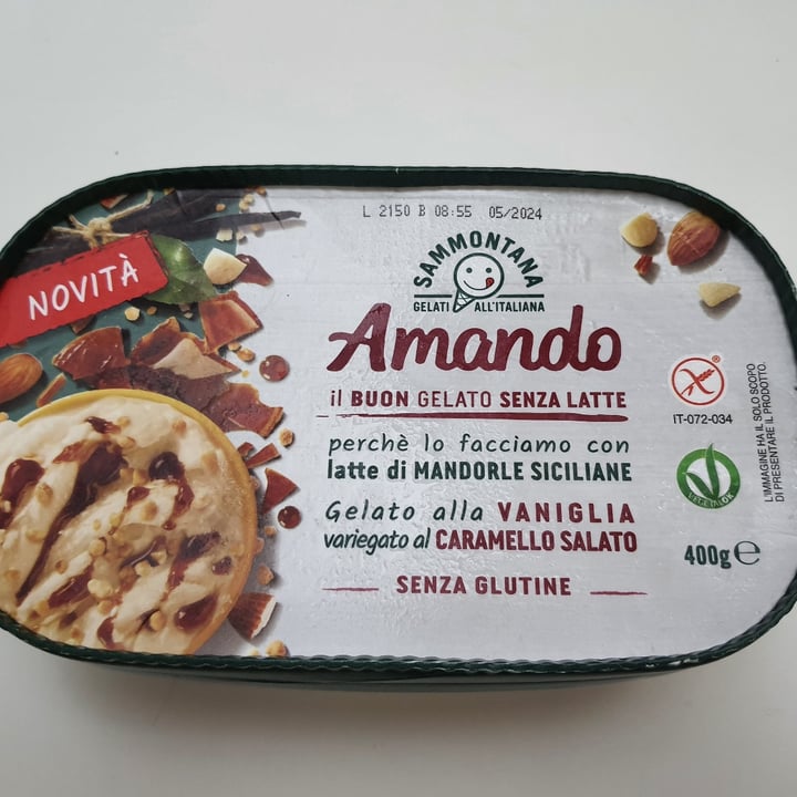 review photo of Sammontana Amando Gelato Alla Vaniglia Vatiegato al Caramello Salato shared by @janaina on 14 Oct 2022 - review