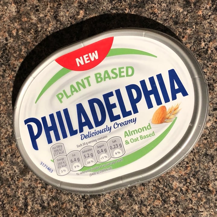 review photo of Philadelphia Almond & Oat Based shared by @saracdp on 10 Mar 2022 - review