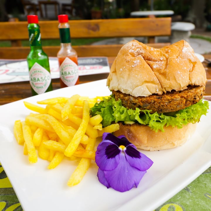 photo of Mrs B's Kitchen Vegan Burger shared by @itsveganjoburg on  28 Feb 2022 - review
