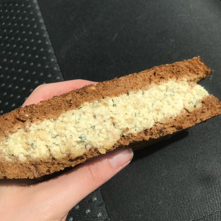photo of The Fussy Vegan Tofu Mayo sandwich shared by @vangees16 on  05 Jun 2022 - review