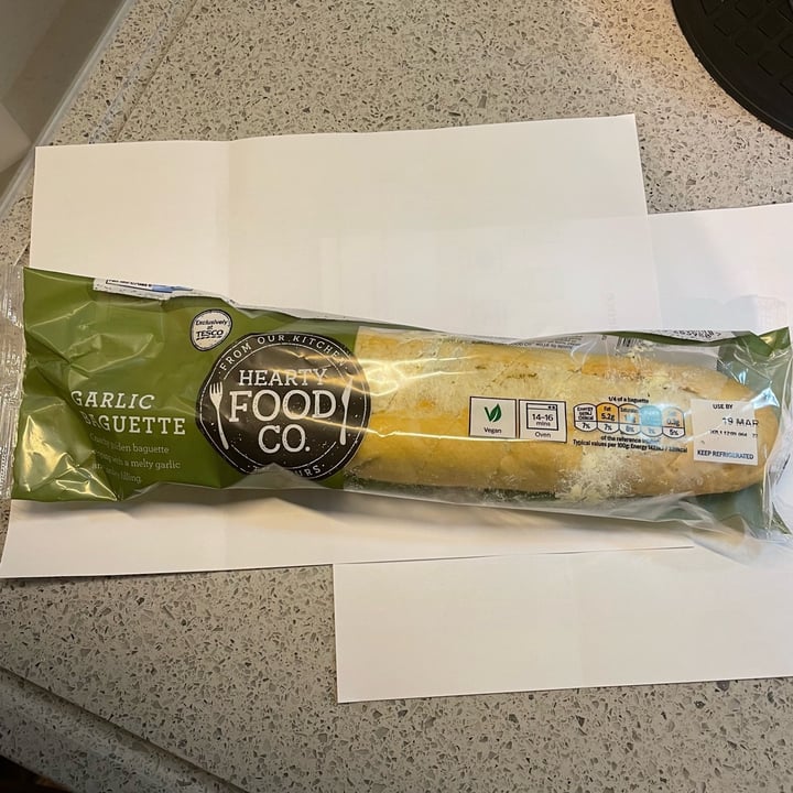 photo of  Hearty Food Co. Garlic Baguette shared by @appleappleamanda on  10 Apr 2022 - review