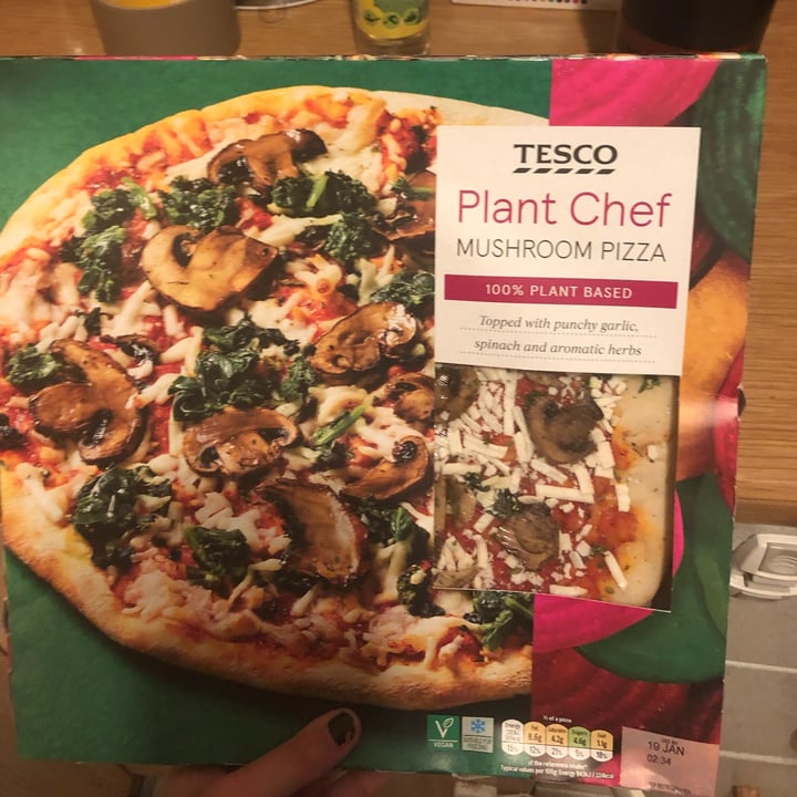 photo of Tesco Plant Chef Plant Chef Mushroom Pizza shared by @jrene on  19 Jan 2022 - review