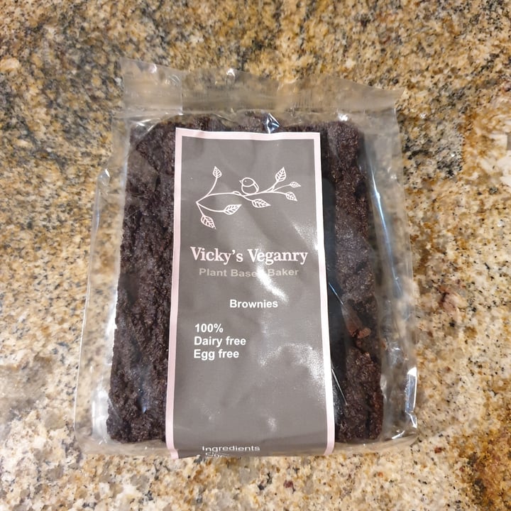photo of Vickys Veganry Brownie shared by @choosingchickpea on  29 Jun 2021 - review