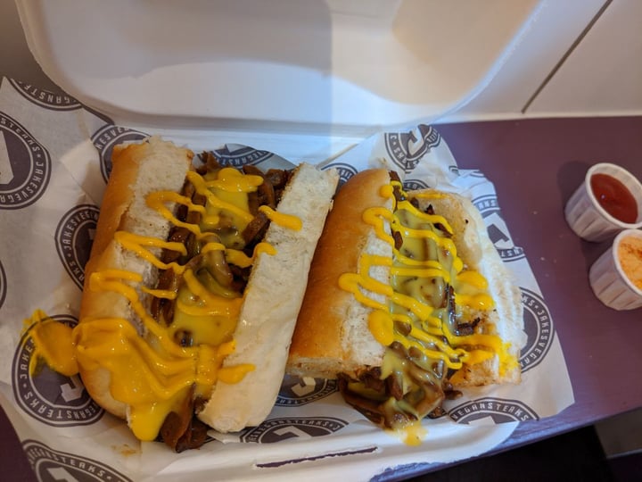 photo of Jake's Vegan Steaks Philly Cheesesteak shared by @mxthkn on  01 Apr 2020 - review
