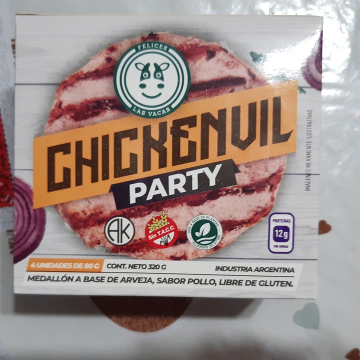 photo of Felices Las Vacas Chickenvil Party shared by @agus155 on  13 Jul 2022 - review