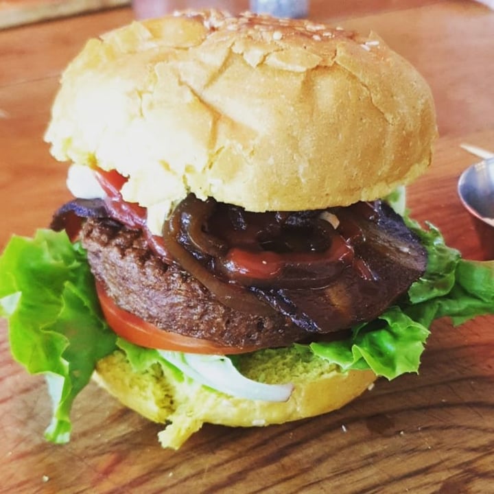 photo of Scheckter's RAW Gourmet Beyond Burger shared by @plantbasedpantry on  15 Jul 2019 - review