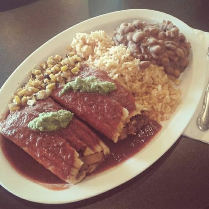 photo of CASA de TAMALES Farmers Market Tamale shared by @parasocialvegan on  14 Oct 2020 - review