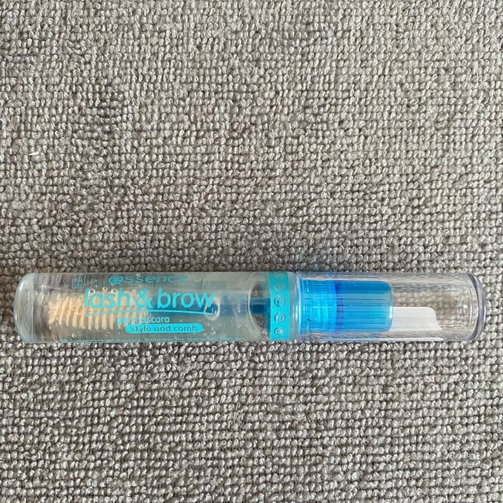 review photo of Essence Lash and brow gel mascara shared by @frantispecista on 02 Apr 2022 - review