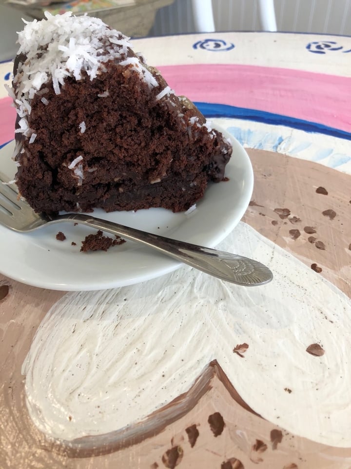 photo of Jennifer Pennifer Bakes German Chocolate Cake shared by @vfree on  22 Jan 2020 - review