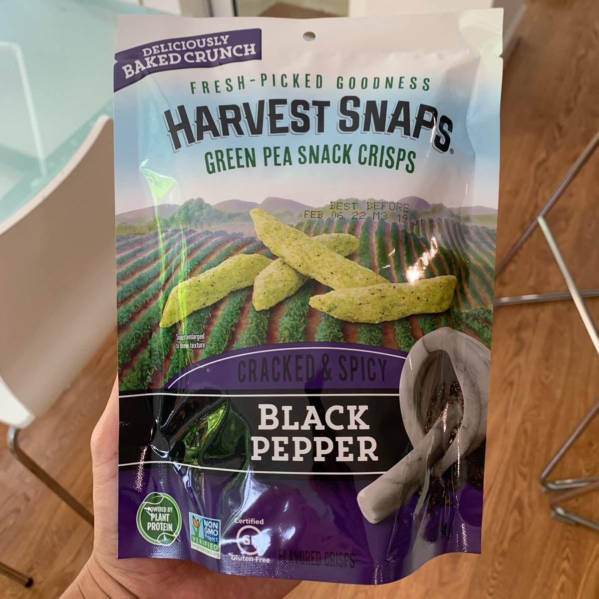 Harvest Snaps Black Pepper and Rosemary Pea Crisps Reviews