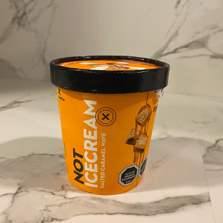 photo of NotCo Not Icecream Salted Caramel Wave shared by @natyfelix on  09 May 2022 - review