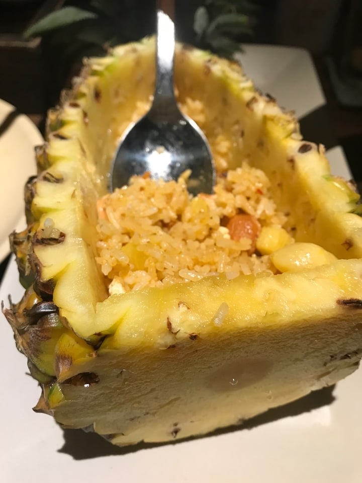 photo of Hum Vegetarian, Garden & Restaurant Pineapple rice shared by @jannapham on  20 Jan 2022 - review