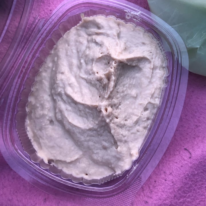 photo of La Terrasanta hummus shared by @irede on  13 Apr 2022 - review