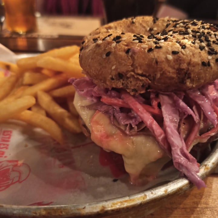 review photo of Cervelar Ramos Mejía Not Cerve Hamburguesa Vegana shared by @diegokero on 20 Nov 2021 - review
