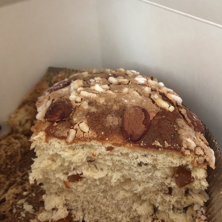 review photo of MilanoVeg Colomba shared by @michelaseminara on 18 Apr 2022 - review