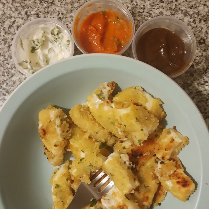 review photo of OLIVER BAR Bastoncitos De Muzza Vegan shared by @luoliva01 on 16 Dec 2021 - review