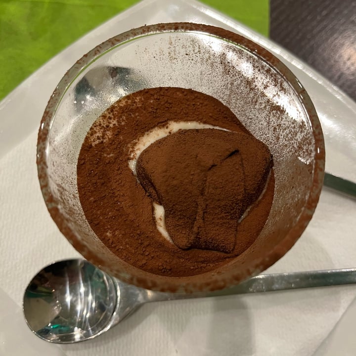 photo of Piperita Tiramisù Vegan shared by @charlotteauxfraises on  23 Apr 2022 - review