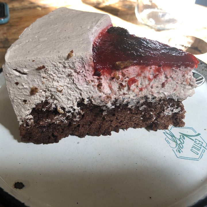 photo of Estilo Veggie Torta De Frutos Rojos shared by @aloha88 on  22 Jul 2020 - review