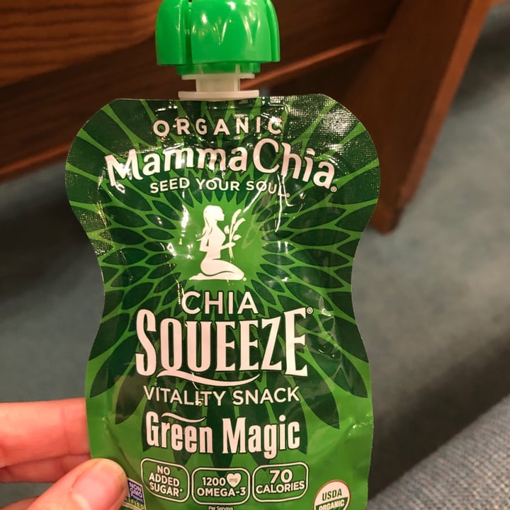 review photo of Mamma Chia Chia Squeeze Green magic shared by @kaycelovesveggies on 28 Oct 2020 - review