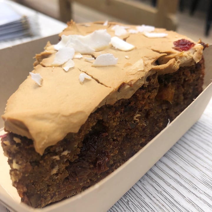 photo of Wildsprout Carrot Cake shared by @mothercitymatt on  23 Jan 2021 - review