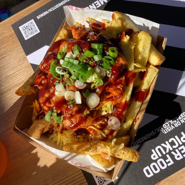 photo of Poptata Shoreditch BBQ Jackfruit Loaded Fries shared by @allywally on  01 Jun 2021 - review