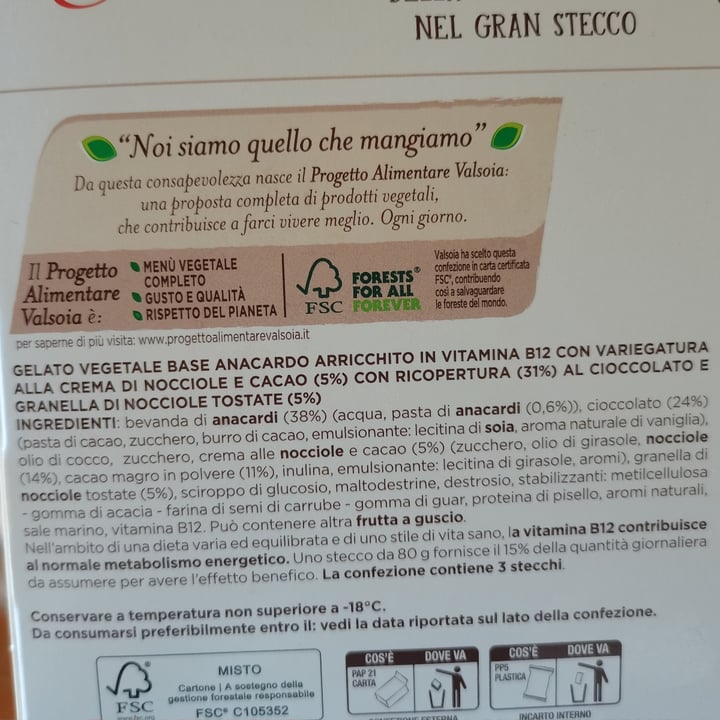 review photo of Valsoia Gelato gran stecco shared by @giuuuls on 27 Jun 2022 - review