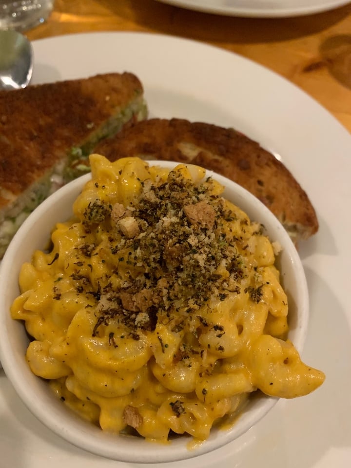 photo of Rise Above Cheddar Mac & Cheese shared by @jessicagarofalo on  13 Jan 2020 - review