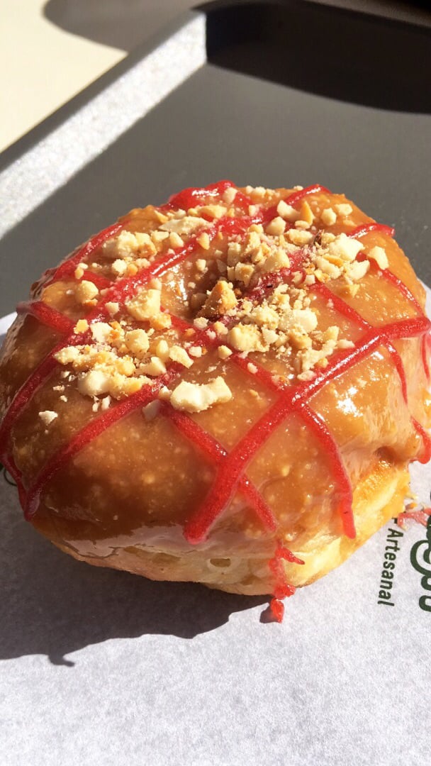 photo of Scoop 'n Dough Peanut Butter N’ Jelly Donut shared by @laura269 on  21 Jan 2020 - review