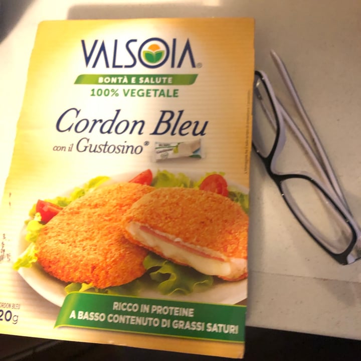 photo of Valsoia Cordon Bleu con il Gustosino shared by @federicodiluciano on  24 Apr 2021 - review