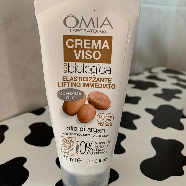 review photo of Omia Laboratoires Crema viso "elasticizzate lifting immediato" shared by @aliceolivarivegan on 13 Jun 2021 - review