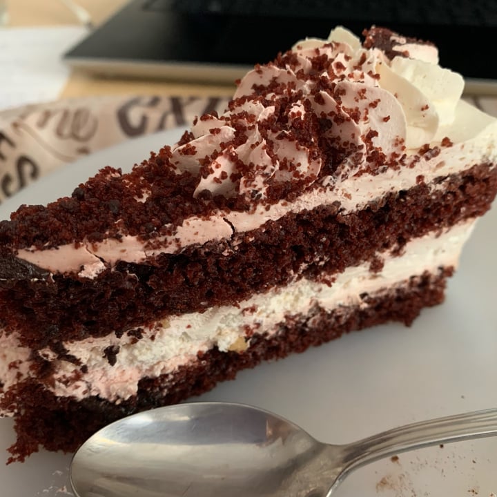 photo of Freedom Cakes Red Velvet shared by @elyqs on  11 May 2022 - review