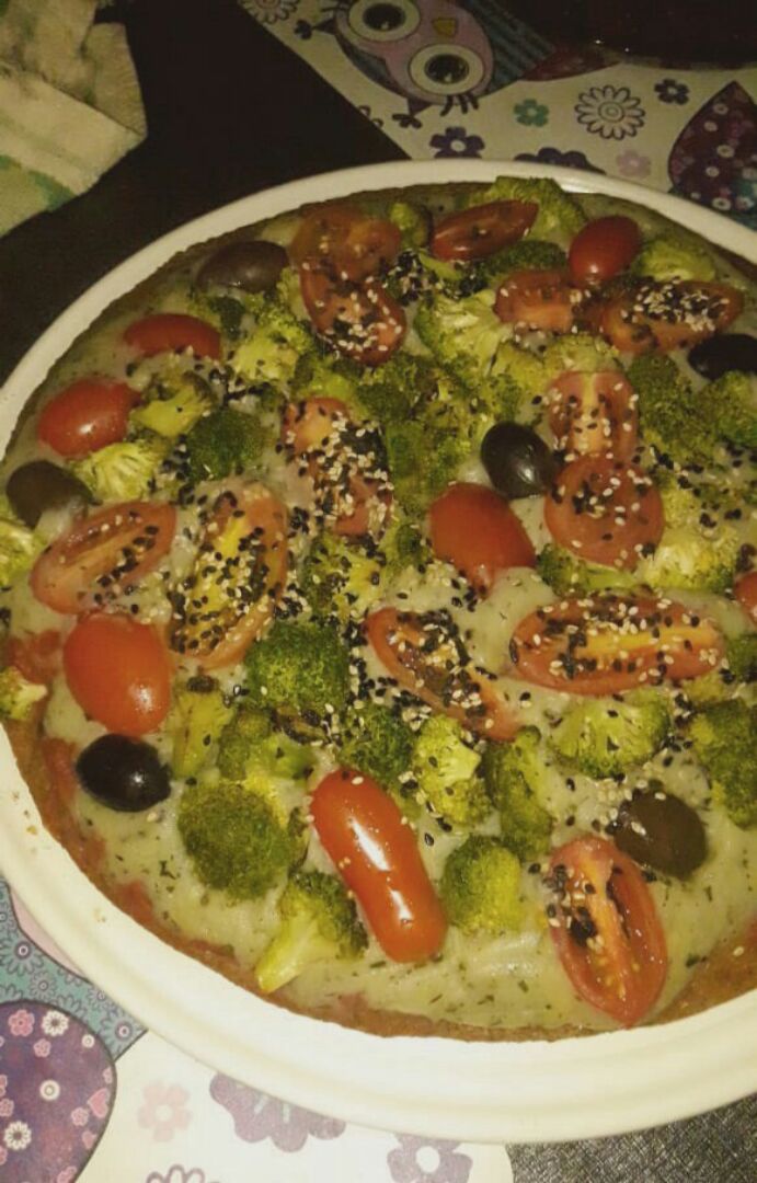 review photo of Roots Pizza Pizza Vegan shared by @marianaespinosa on 09 Dec 2019 - review