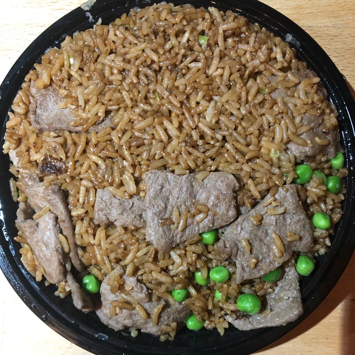 photo of Asia Wok Meatless Beef Fried Rice shared by @ethicalehme on  06 Dec 2021 - review