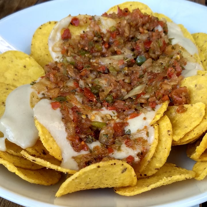 photo of Loving Hut Nachos shared by @julipb on  03 Mar 2021 - review