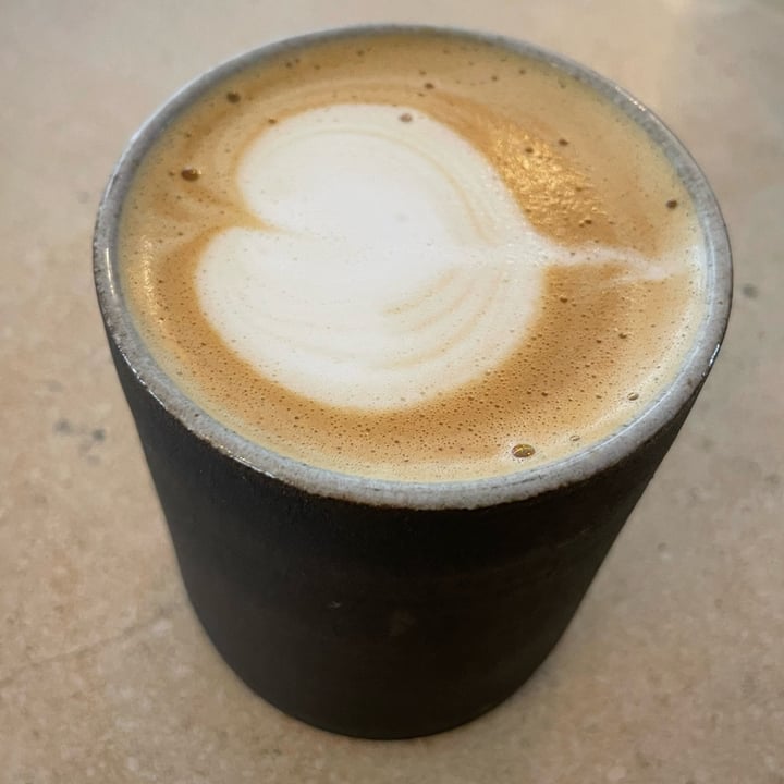 photo of Harvest Cafe Latte (Oat Milk) shared by @mariajamison on  07 Apr 2022 - review