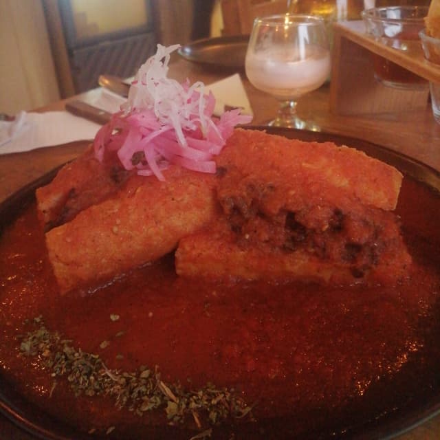 「Torta ahogada」の料理の写真