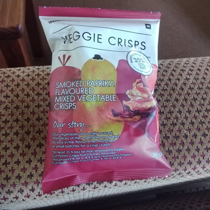 photo of Woolworths Food Smoked Paprika Veggie crisps shared by @laurenbettyd on  27 Oct 2020 - review