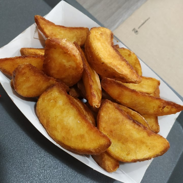 photo of deWeggie's Patatas deluxe shared by @ditovegan on  22 Sep 2021 - review