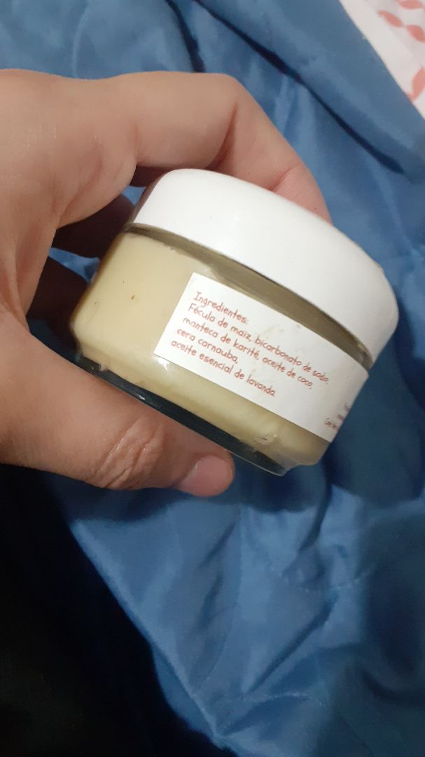 photo of Terra Cosmética Natural Desodorante de Lavanda shared by @0hmyveg on  19 Mar 2021 - review