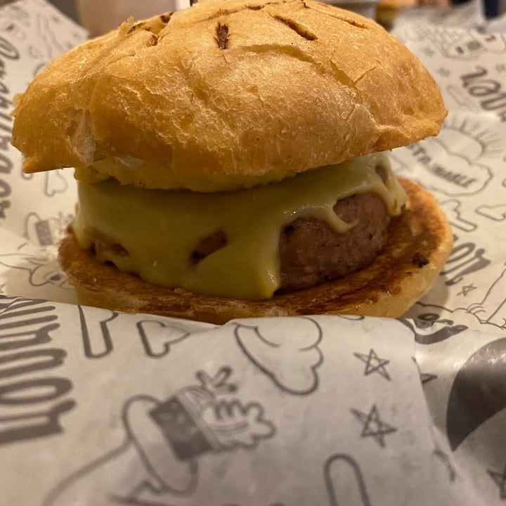 photo of Bareburger Beyond Burger shared by @aloha88 on  23 Jul 2020 - review