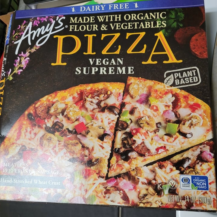 photo of Amy’s Vegan Supreme Pizza shared by @greentini4 on  15 Jan 2022 - review